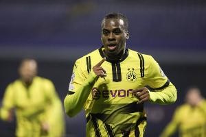 法尔克：多特对吉滕斯标价降至5000万欧，球员梦想转会英超